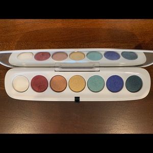 Marc Jacobs 210 The Siren plush shadow